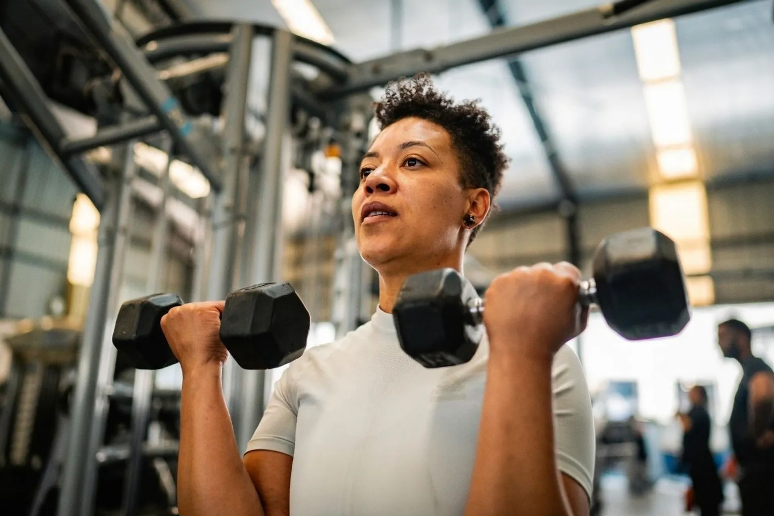 Musculation après 40 ans : comment adapter votre entraînement pour progresser